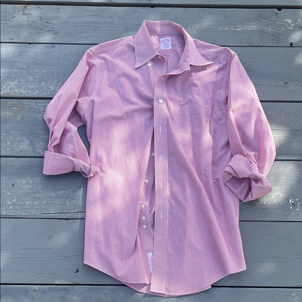 Brooks Brothers Men's Pink and White Striped Shirt